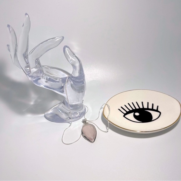 π Lovely clear pink quartz necklace - Picture 5 of 9